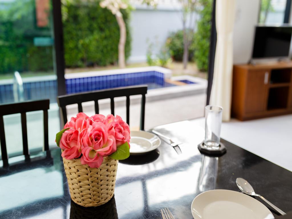 Boutique Pool Villa Маенам Экстерьер фото